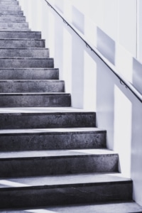 Pexels jorgearturo andrade 921025 how do i catch the elevator to success?